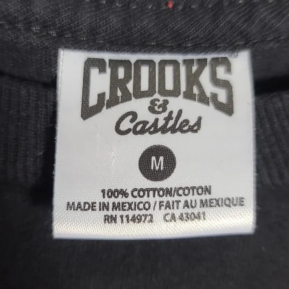 CROOKS & CASTLES Red Medusa Graphic Black T-Shirt Size Medium - Picture 2 of 11